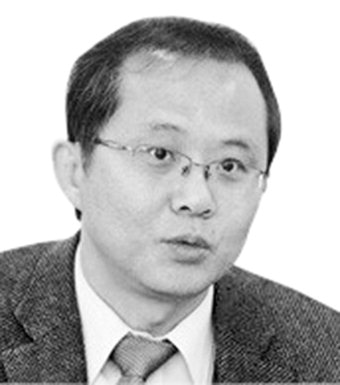 [경제와 세상] 최저임금 인상과 노동시간 단축, 힘들지만 가야 할 길