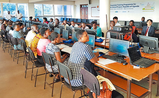 KERIS, 우간다 중등교사 ICT기반 직무전문성 강화