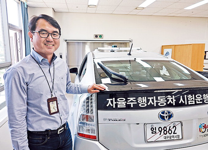 “국내 완성차업체서 자율주행 키트 개발 의뢰…해외선 솔루션 제안”