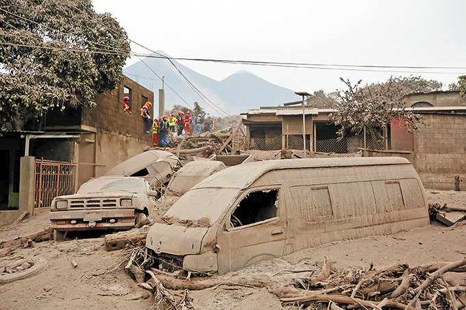 과테말라 화산 폭발 희생자 62명으로 늘어