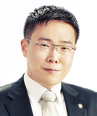 [변호인 리포트] 공무집행방해죄와 오물 투척