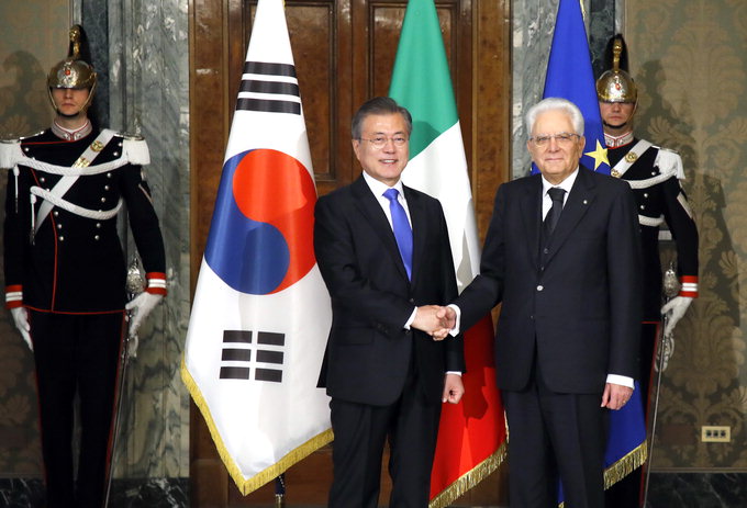 로마 도착 文대통령, 韓-이탈리아 정상회담