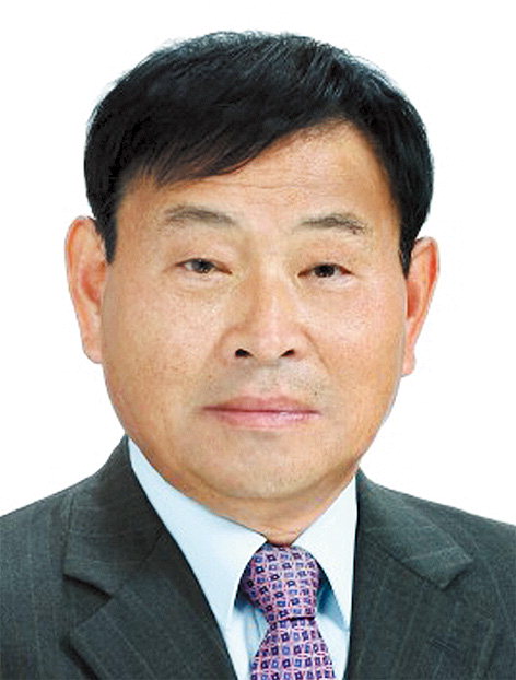 [화제의 당선자] 공무원·군의회 부의장 거쳐 또다른 도전