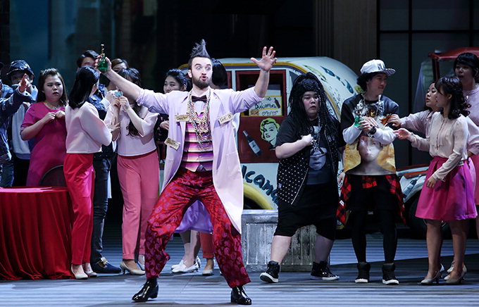 韓·伊·남아공 3개국 청춘이 함께 만든 ‘코믹 오페라’