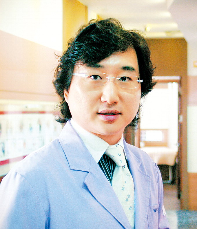 [민복기 원장의 피부톡톡] 켈로이드성 흉터와 비후성 반흔