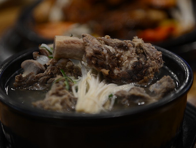 [이춘호 푸드 블로그 오너 셰프를 찾아서] 두산동 ‘우대감 이천면옥’ 우화식