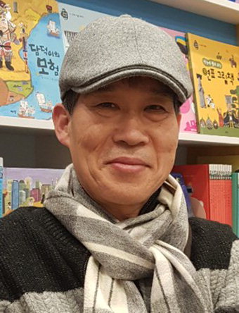 [문화산책] 낡은 자전거가 나는 꿈