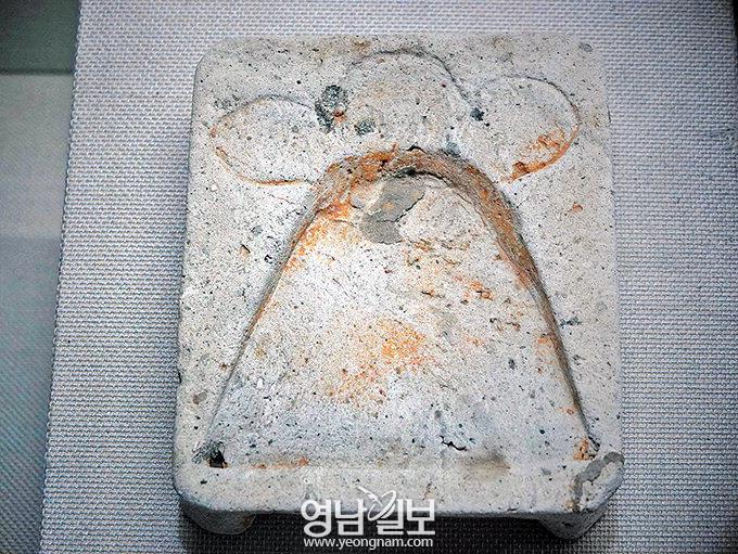 진기한 벼루 1500여점·문방사우 ‘문화 사랑방’ - 그때 그 감동의 ‘뮤직박스’