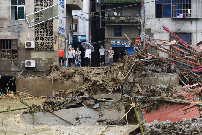 中 난징 폭우로 파손된 교량