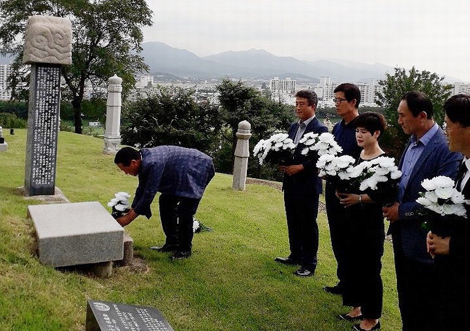 “전국유일 독립유공자만 안장된 국립묘역 동네에 신암선열공원이 있어 자랑스러워”