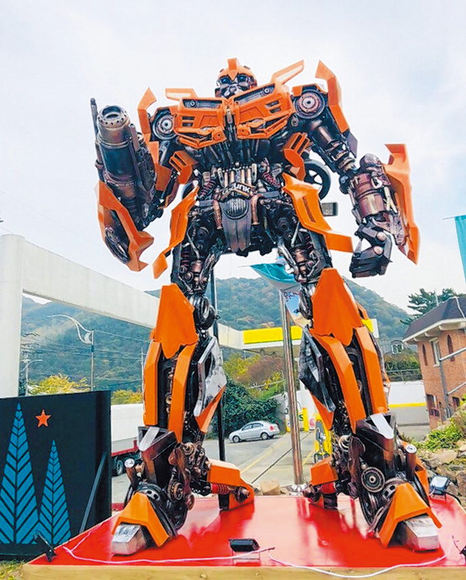 “로봇과 함께 인생샷” 대구숲 로봇박물관 오픈