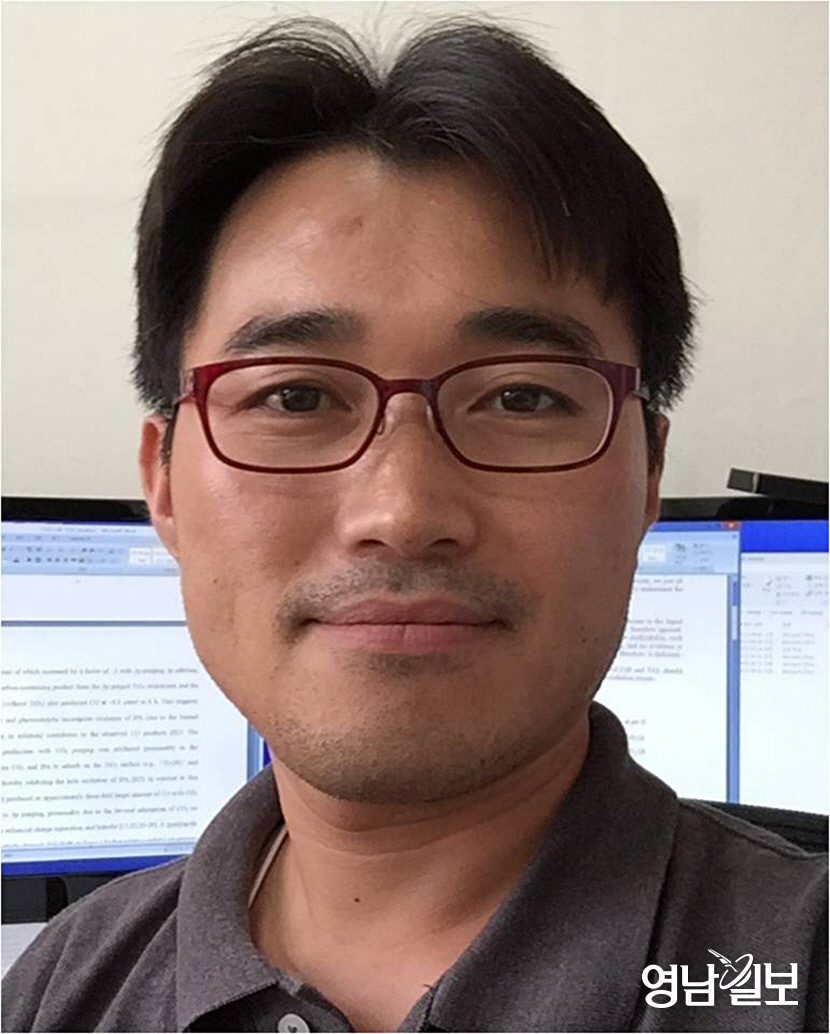 경북대 박현웅 교수, 광촉매 물 분해 수소 발생 원리 규명