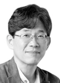 [박상준의 스토리 오브 스토리 .31] 누가 언제 어디서 마스크를 쓸 것인가