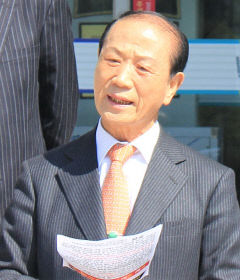 경주 무소속 김일윤 후보 사퇴