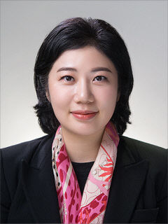 김인아