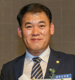 2020061101000418600016671