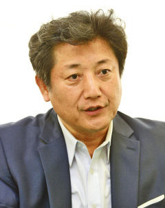 김형국