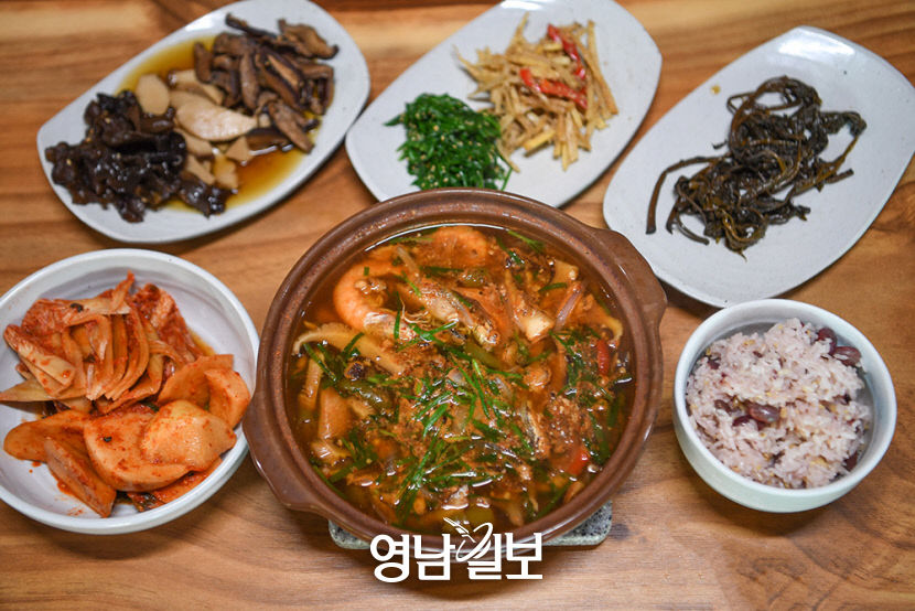 [스토리텔링 2020] 포항 12경 둘레 맛 기행 포항 최북단 오지마을에 위치한 도등기 산장