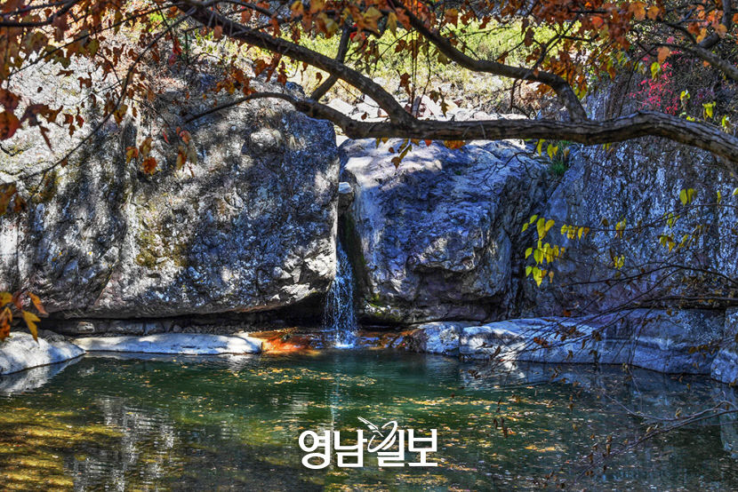 [지금가기 딱 좋은 청정 1번지 영양]  상계폭포와 하계폭포