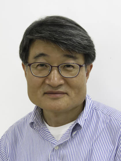 효율과 안정성 높인 태양전지 소재 개발…포스텍 조길원 교수팀, 유기스페이서 분자첨가제 개발
