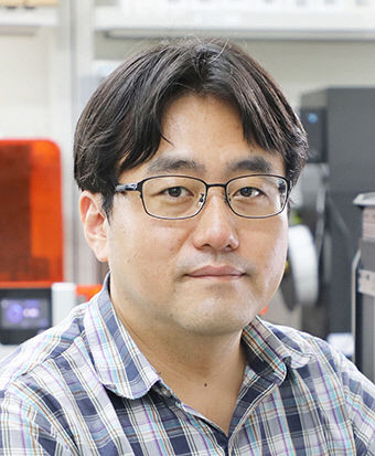 Dgist 교수들의 '4차 산업혁명과 인류 이야기'] 네 다리로 걷고 뛰고, 돌고래처럼 유영하는 '자연모사 로봇'