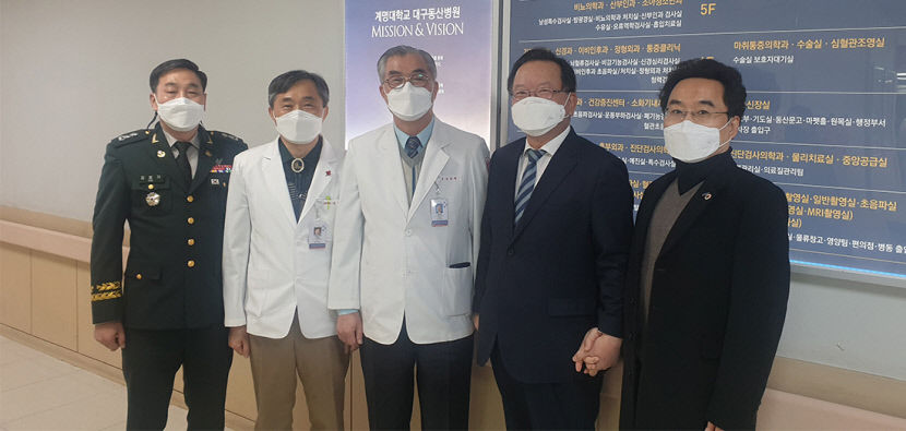 D-방역 신화, 의료진 현장경험·신속 판단이 3차 팬데믹도 막는다