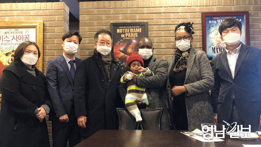 대구 계명대 교수선교회, 대학교회, 르완다 출신 이자일 유학생에게 400만원 장학금 수여