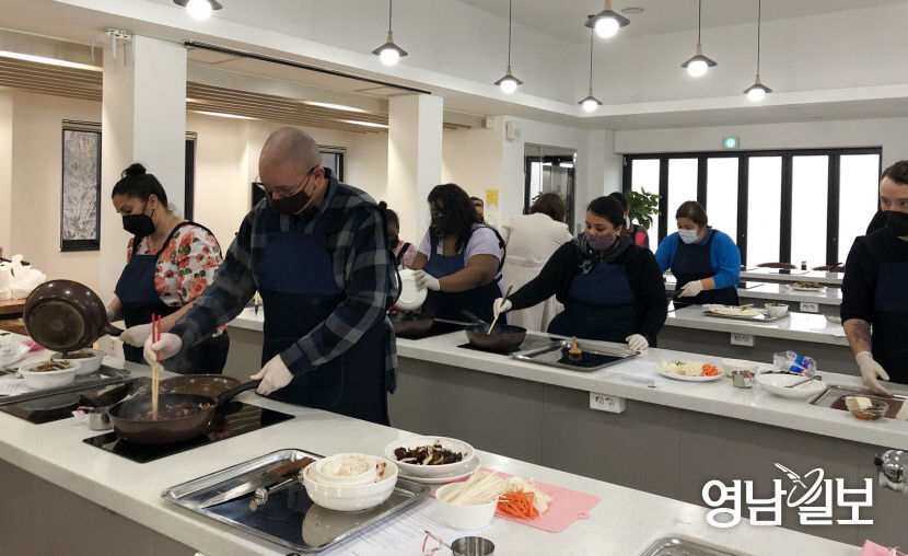 2021032301000878300035921