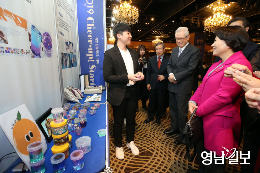 2021032701000996700041062