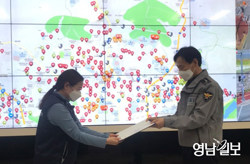 2021040201000077600002541