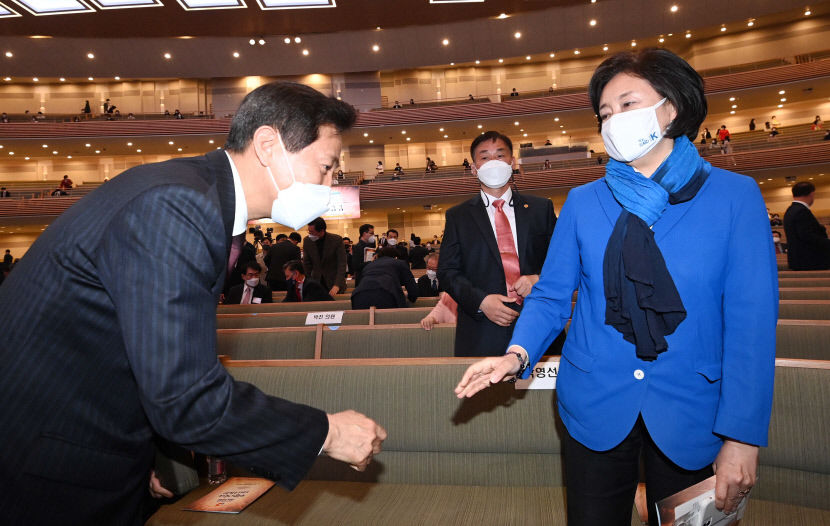 2021040401000123900004901