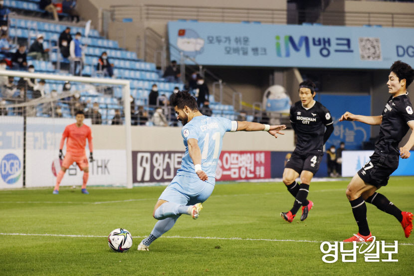 안타깝게도 홈 2 연패 … 대구 FC, 성남 홈에서 0-0 무승부