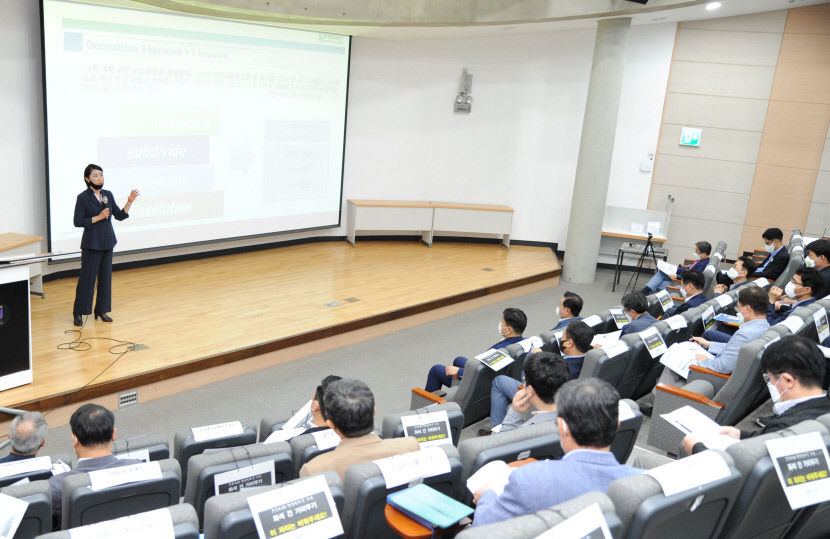 2021071001000299000011451