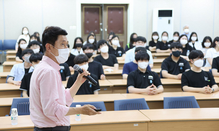 2021071401000459400017821