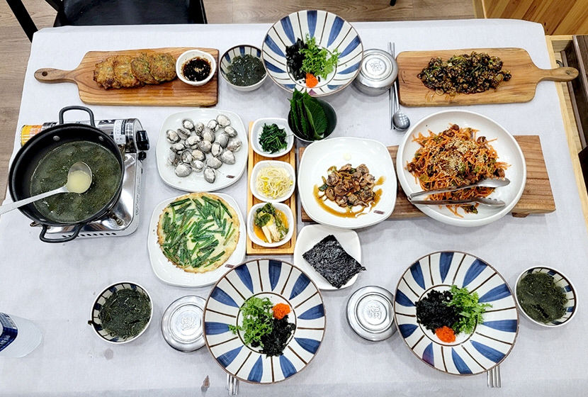 [안동 맛집] 꼬막으로 만든 무침·전·강정·물회 한상에서... 안동 벌교꼬막 정식