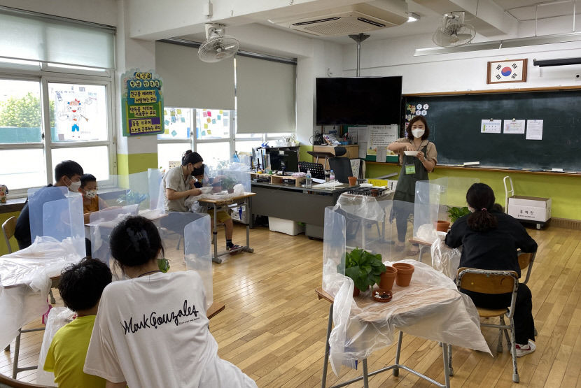 2021073101000974400040011