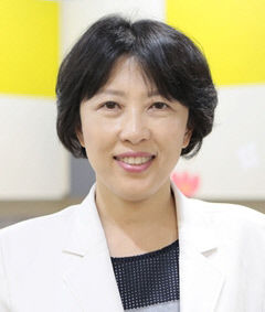 [전문의에게 듣는다] 여름철 신생아 건강 관리…신생아 때 에어컨 사용, 가습기 함께 틀어야
