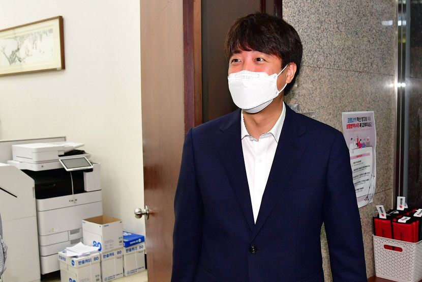 2021082201000675900027991