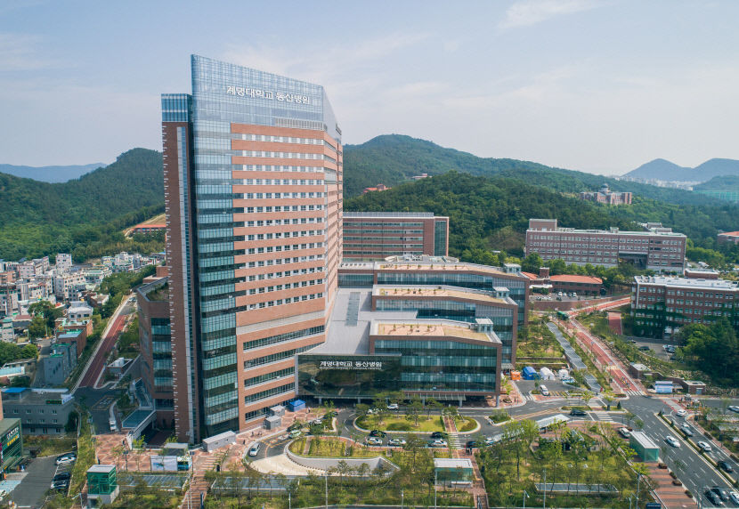 이세엽 계명대 동산의료원장 비수도권 첫 양성자 암치료기 도입...2025년부터 본격 가동