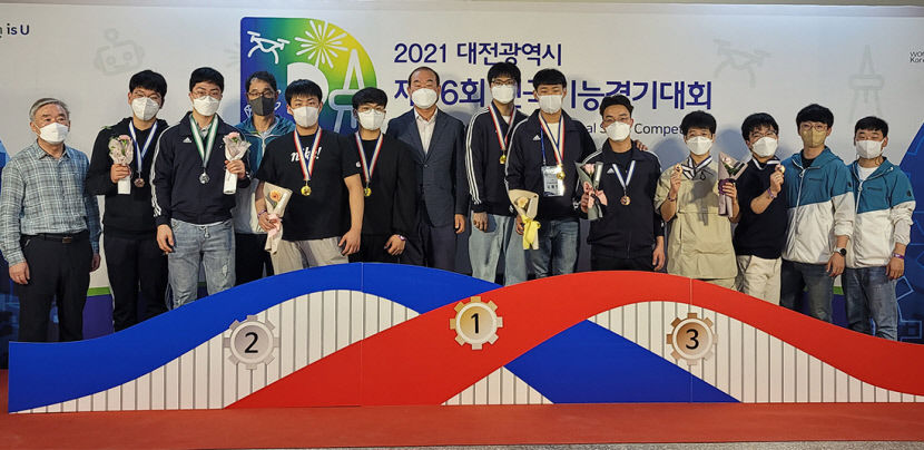 2021101201000354700013961