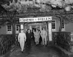[울릉도·독도 파노라마 (18)] 울릉도를 이렇게 내팽개쳐 둘 거라면 차라리 일본에 팔아버리지요