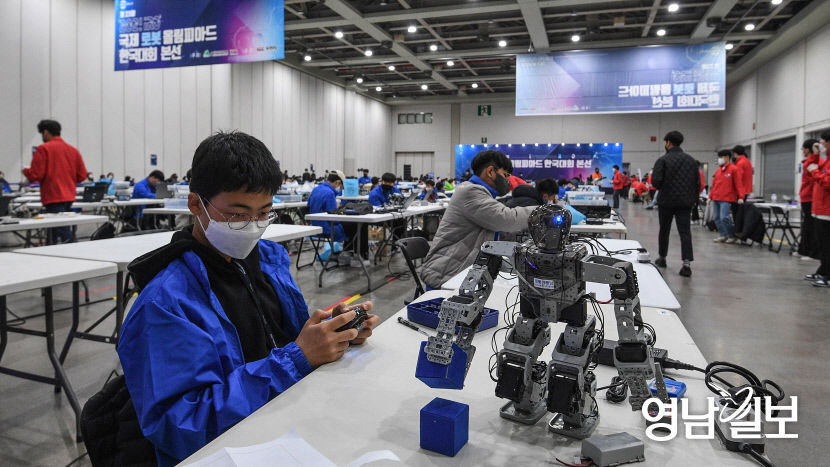 2021111801000763000022441