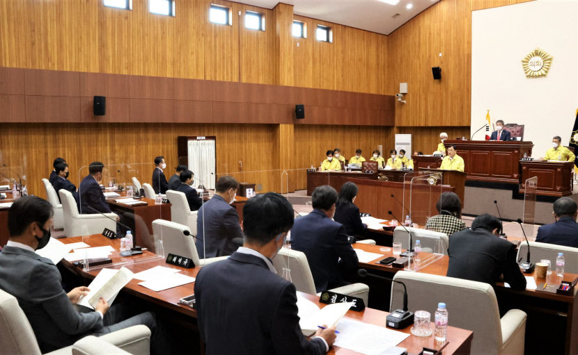 2021112901000883900035591