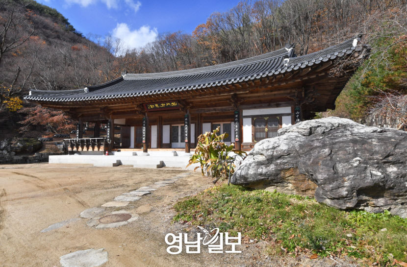 [역사의 중심에 선 예천人 .7·(끝)] 천년고찰 용문사를 창건한 두운선사...龍이 인도한 곳에 사찰 짓고…후삼국 싸울때 龍이 데리고 온 왕건 도와