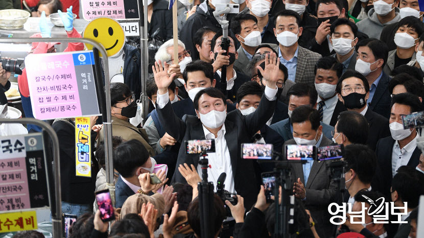 2021122801000844300034301