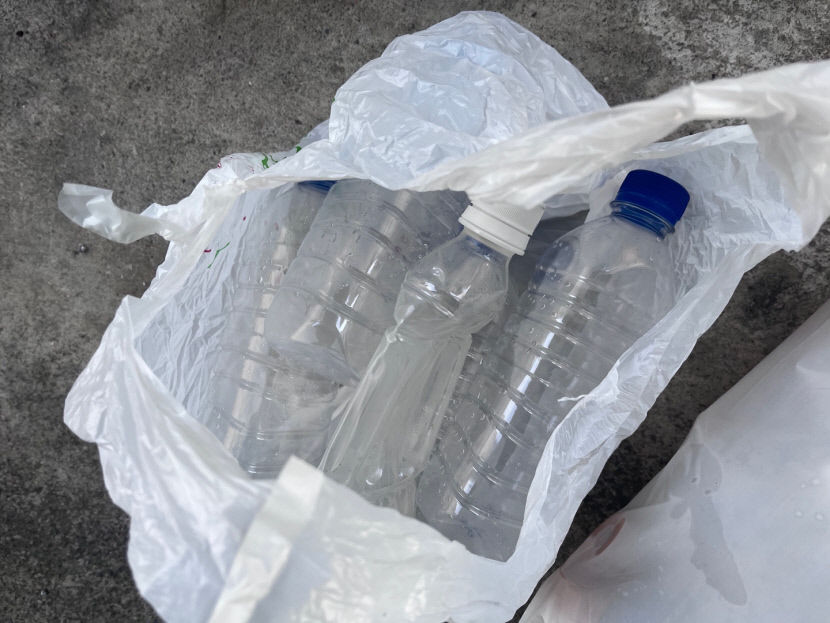 쓰레기 불법투기 대학가 원룸촌, 투명 페트병 분리배출제 벌써부터 걱정
