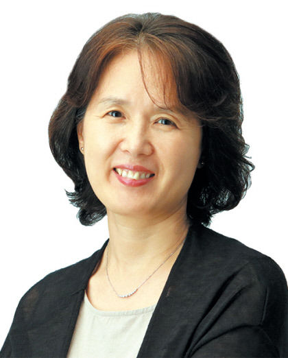 [김은경의 영화의 심장소리] 조조 래빗 (타이카 와이티티 감독·2019·미국)…희극과 비극의 공존, 나치를 풍자한 블랙코미디