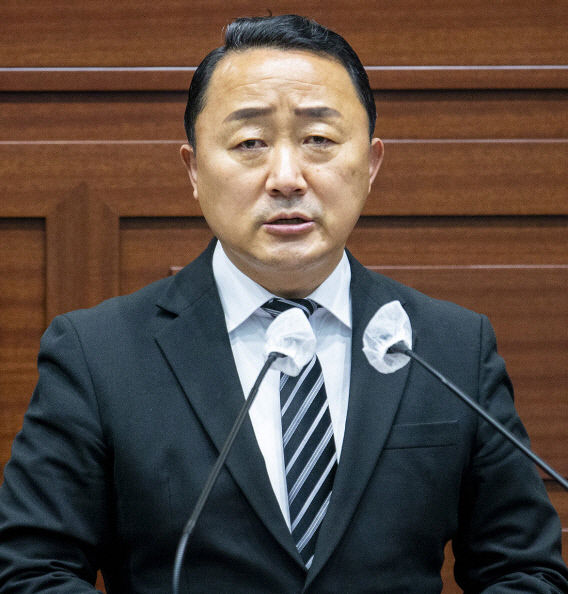 2022021401000372700015402