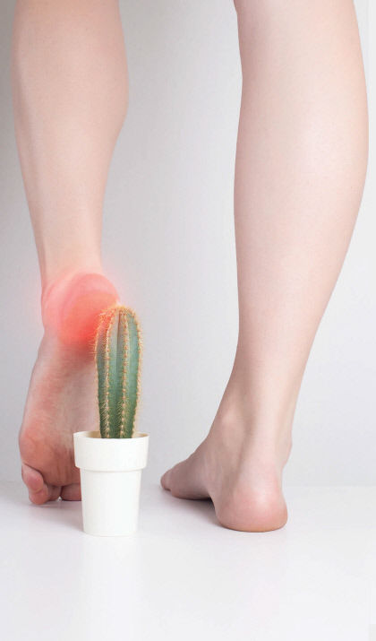 아침 첫발 때 뒤꿈치 저릿…족저근막염 가능성