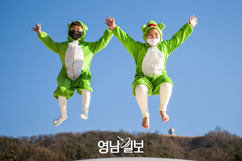 2022030401000157600005781